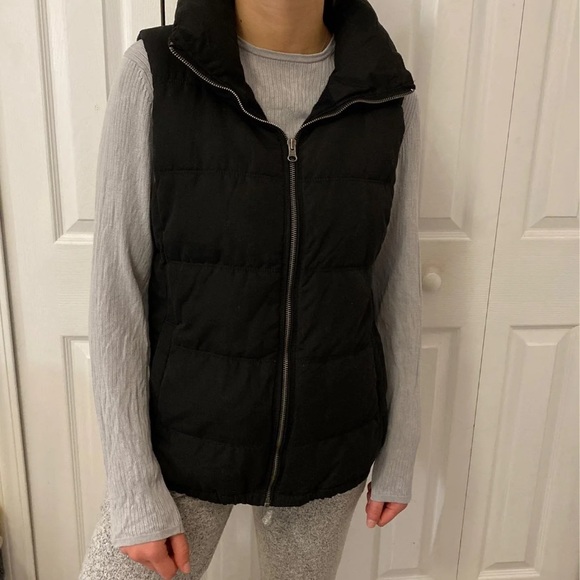 Vest - Picture 3 of 3